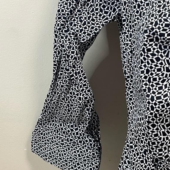 New York & Company Monochrome Patterned Button Down Shirt - Picture 3 of 7